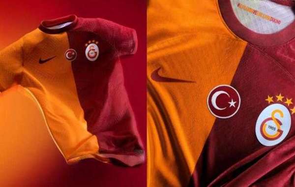 Galatasaray 2023/24 Nike Home Kit