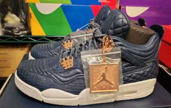 The Dual Nature of Replica Air Jordan 4: Navigating Authenticity and Affordability